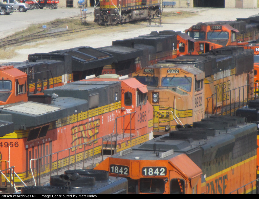 BNSF 4956